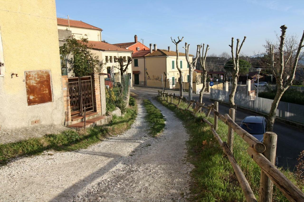 Villa Happy Flat Riparbella Exterior foto